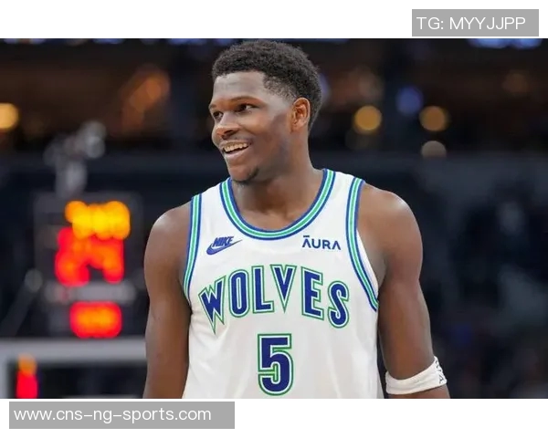 爱德华兹因右腿筋拉伤将缺席两周对球队影响分析