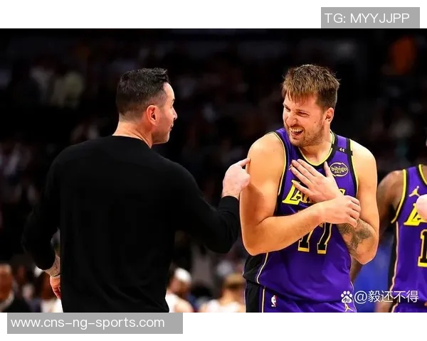 无詹与里对东契奇的影响分析雷迪克称他表现出色队友纷纷效仿 无詹与里对东契奇的影响分析雷迪克称他表现出色队友纷纷效仿