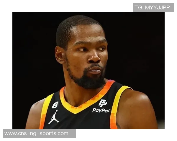 阿门感慨杜兰特拼搏精神超越年龄让人敬佩 阿门感慨杜兰特拼搏精神超越年龄让人敬佩