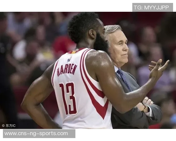 马布里分析布克与杰伦得分能力差异并强调格林应担任控卫角色 马布里分析布克与杰伦得分能力差异并强调格林应担任控卫角色