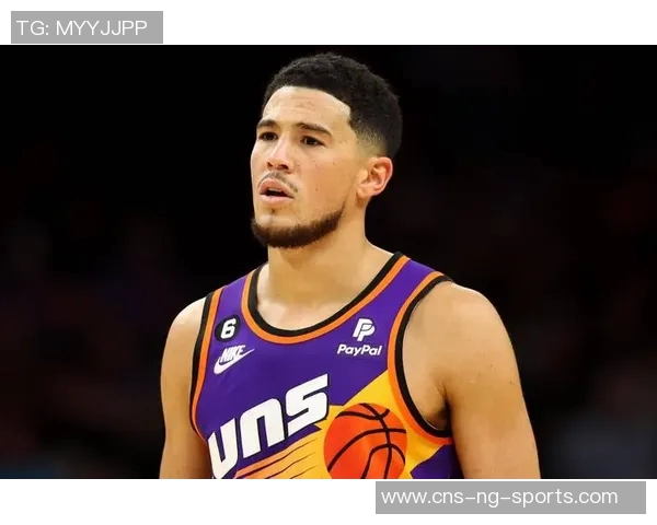 布克谈球队氛围：每天进步心态教练支持让我们乐在其中